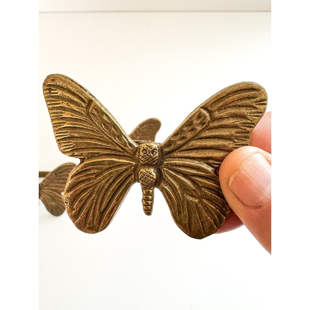 Set of 4 Solid Brass Butterfly Napkin Rings Made in India Vintage Table Decor - Picture 2 of 9